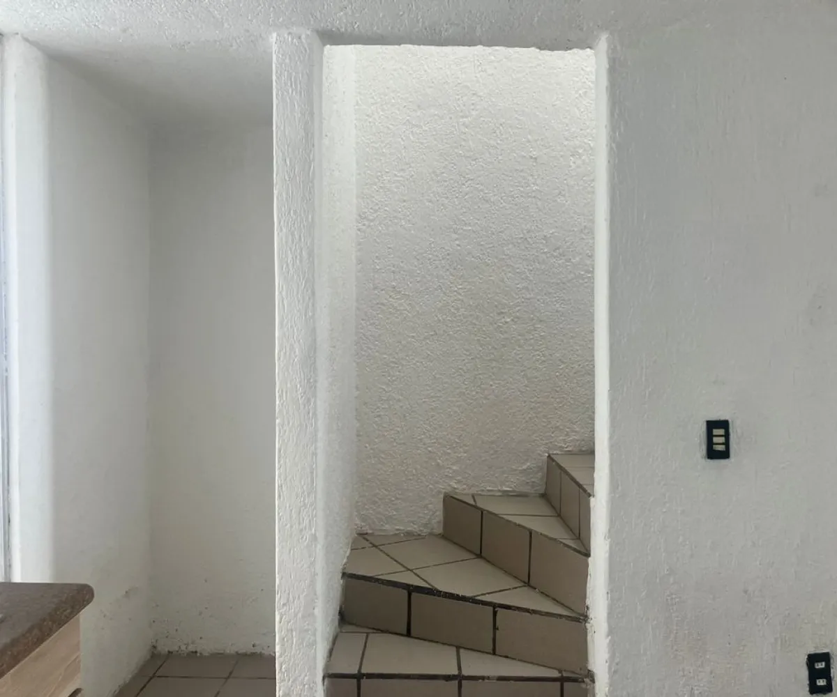 Casa En Venta,Colinas de Huentitán,José Ortiz Vidales 5205, Guadalajara, Jalisco 44398, 2 Habitaciones,1 Baño,José Ortiz Vidales,2,piU9Ai0