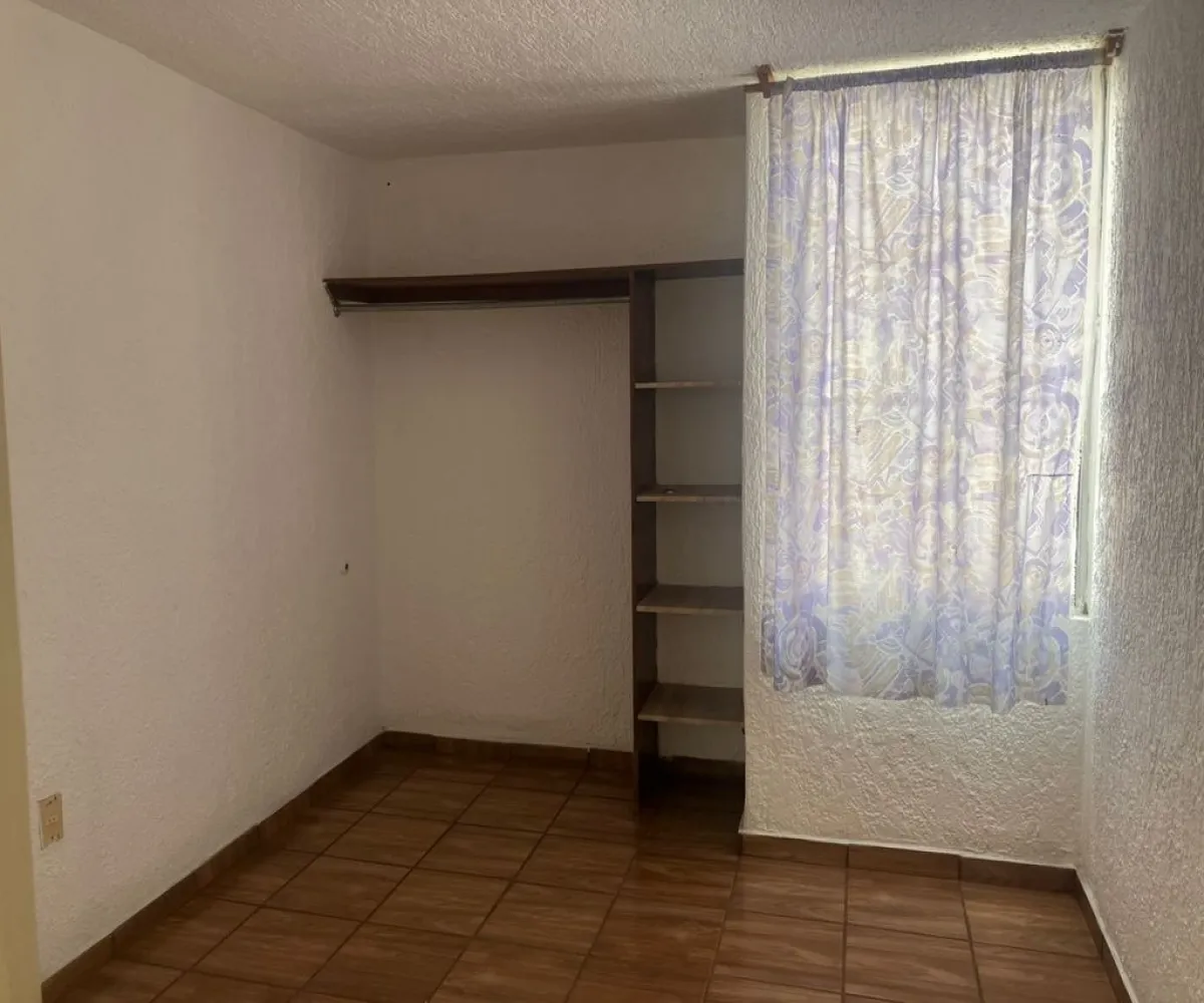 Casa En Venta,Colinas de Huentitán,José Ortiz Vidales 5205, Guadalajara, Jalisco 44398, 2 Habitaciones,1 Baño,José Ortiz Vidales,2,piU9Ai0