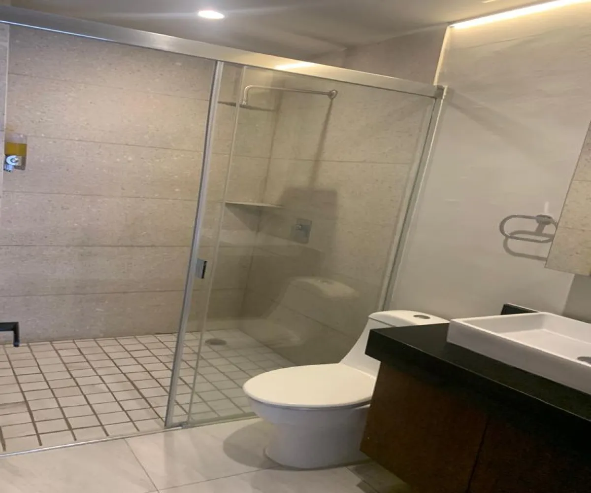 Departamento En Renta,Arcos Vallarta,Calle Miguel Lerdo de Tejada 2571, Guadalajara, Jalisco 44130, 1 Cuarto,1 Baño,Calle Miguel Lerdo de Tejada,1,piLZRBw
