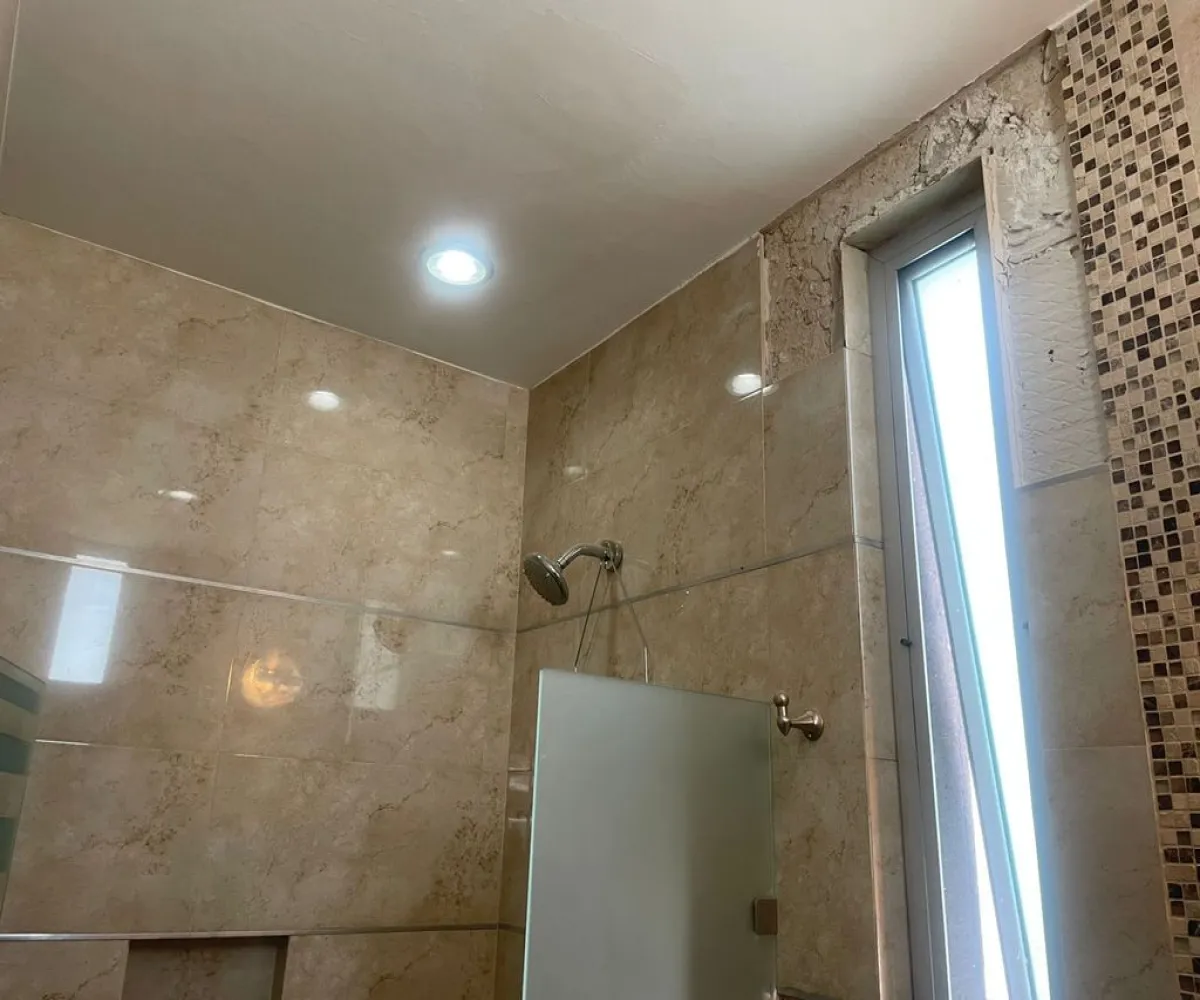 Casa En Renta,Jardín Real,Jardin De las Parotas Norte 505 44, Zapopan, Jalisco 45136, 3 Habitaciones,4 Baños,Jardin De las Parotas Norte,1,pZiiyCn