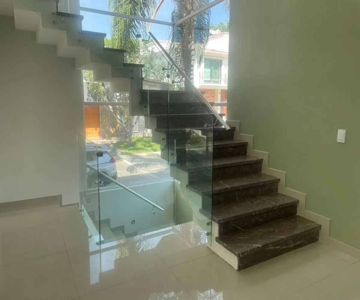 Casa En Renta,Jardín Real,Jardin De las Parotas Norte 505 44, Zapopan, Jalisco 45136, 3 Habitaciones,4 Baños,Jardin De las Parotas Norte,1,pZiiyCn