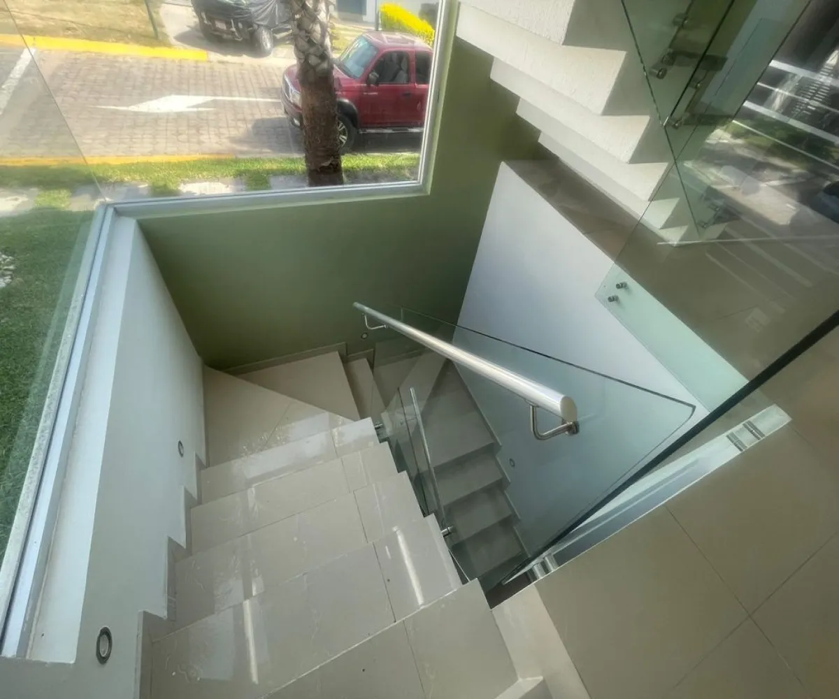 Casa En Renta,Jardín Real,Jardin De las Parotas Norte 505 44, Zapopan, Jalisco 45136, 3 Habitaciones,4 Baños,Jardin De las Parotas Norte,1,pZiiyCn