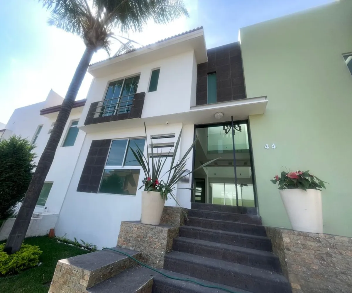 Casa En Renta,Jardín Real,Jardin De las Parotas Norte 505 44, Zapopan, Jalisco 45136, 3 Habitaciones,4 Baños,Jardin De las Parotas Norte,1,pZiiyCn