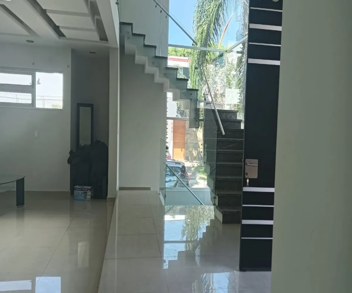 Casa En Renta,Jardín Real,Jardin De las Parotas Norte 505 44, Zapopan, Jalisco 45136, 3 Habitaciones,4 Baños,Jardin De las Parotas Norte,1,pZiiyCn
