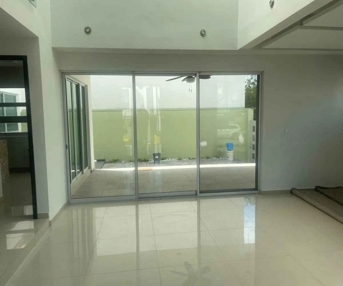 Casa En Renta,Jardín Real,Jardin De las Parotas Norte 505 44, Zapopan, Jalisco 45136, 3 Habitaciones,4 Baños,Jardin De las Parotas Norte,1,pZiiyCn