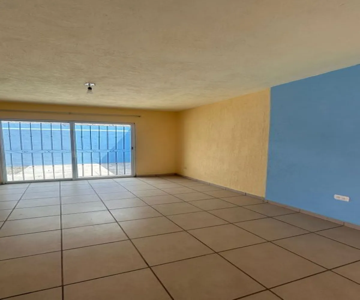 Casa En Venta,Fraccionamiento Real Banus,Avenida Real Banús S/N 55, Tlajomulco de Zúñiga, Jalisco 45640, 3 Habitaciones,1 Baño,Avenida Real Banús,2,pFAEDMX