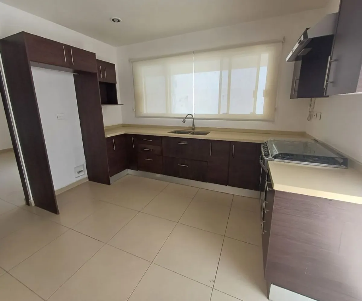 Casa En Venta,Cumbres del Lago,Lago Cuitzeo 188, Querétaro, Querétaro 76230, 3 Habitaciones,3 Baños,Lago Cuitzeo,2,pLmetZ1