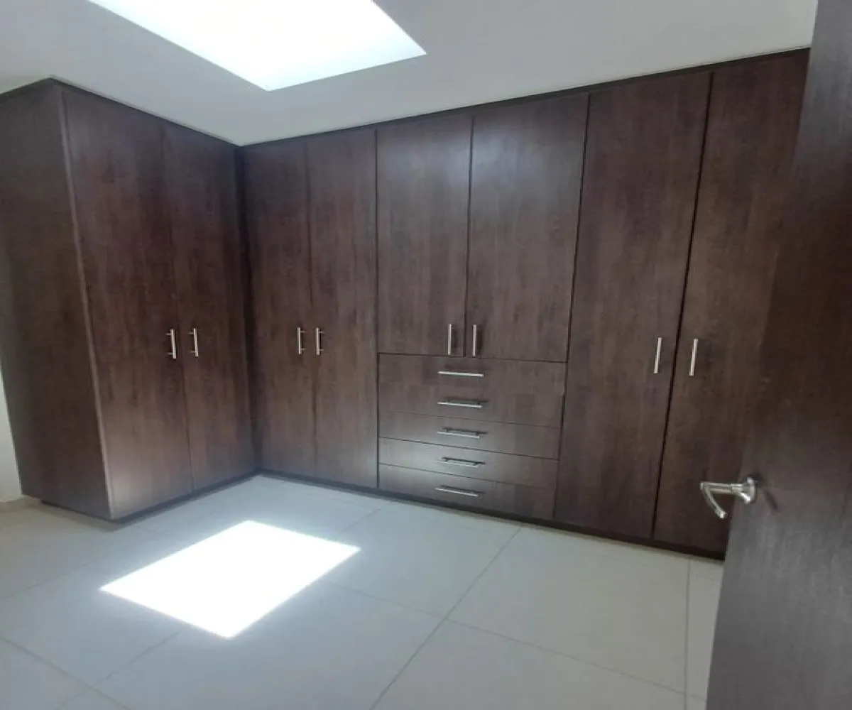 Casa En Venta,Cumbres del Lago,Lago Cuitzeo 188, Querétaro, Querétaro 76230, 3 Habitaciones,3 Baños,Lago Cuitzeo,2,pLmetZ1