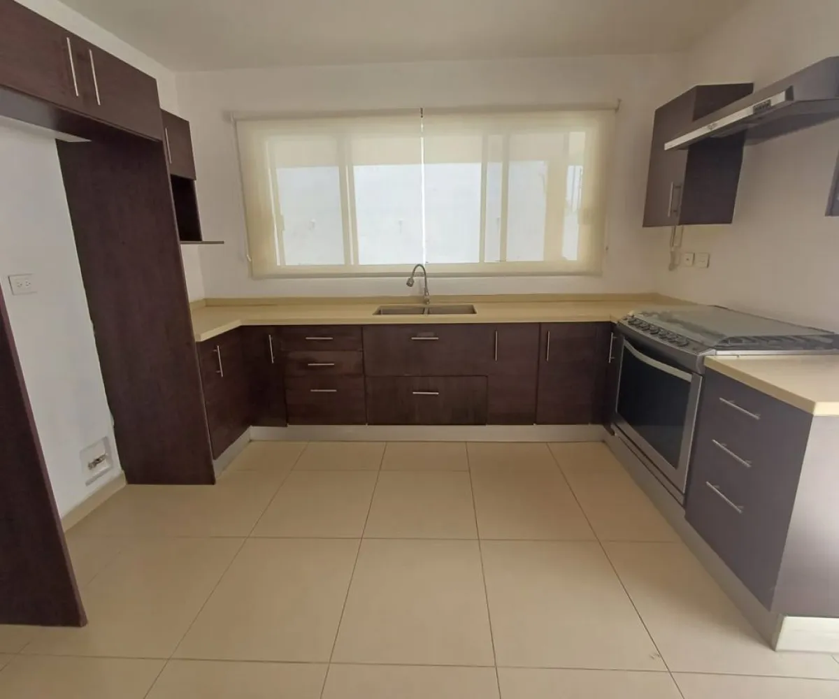 Casa En Venta,Cumbres del Lago,Lago Cuitzeo 188, Querétaro, Querétaro 76230, 3 Habitaciones,3 Baños,Lago Cuitzeo,2,pLmetZ1