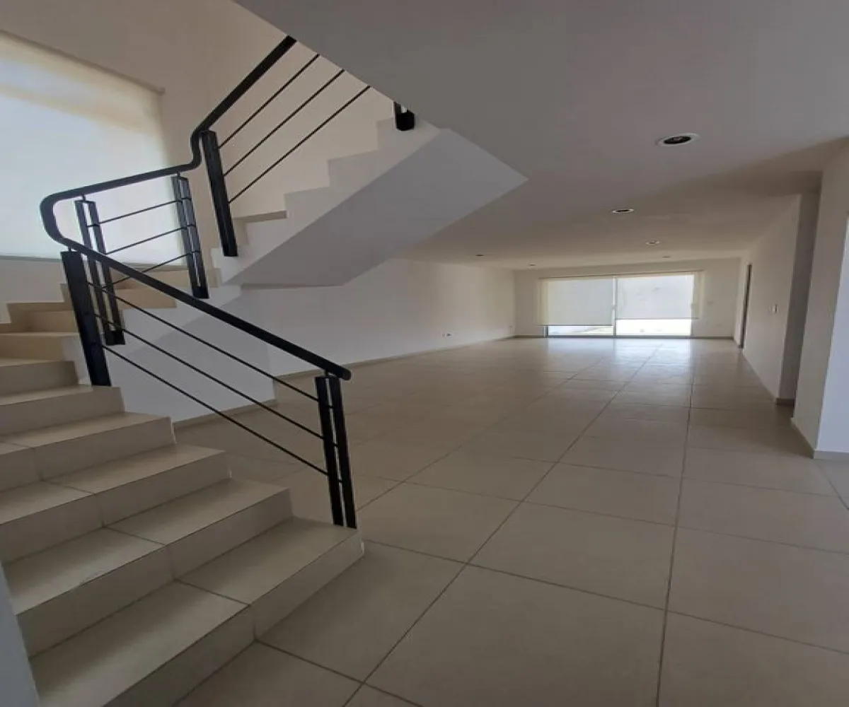 Casa En Venta,Cumbres del Lago,Lago Cuitzeo 188, Querétaro, Querétaro 76230, 3 Habitaciones,3 Baños,Lago Cuitzeo,2,pLmetZ1