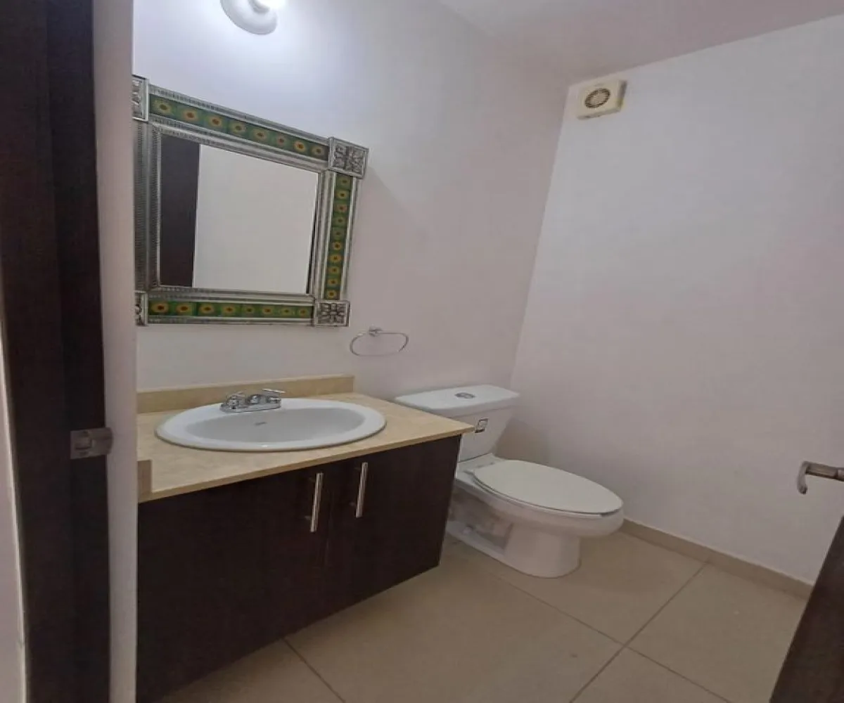 Casa En Venta,Cumbres del Lago,Lago Cuitzeo 188, Querétaro, Querétaro 76230, 3 Habitaciones,3 Baños,Lago Cuitzeo,2,pLmetZ1