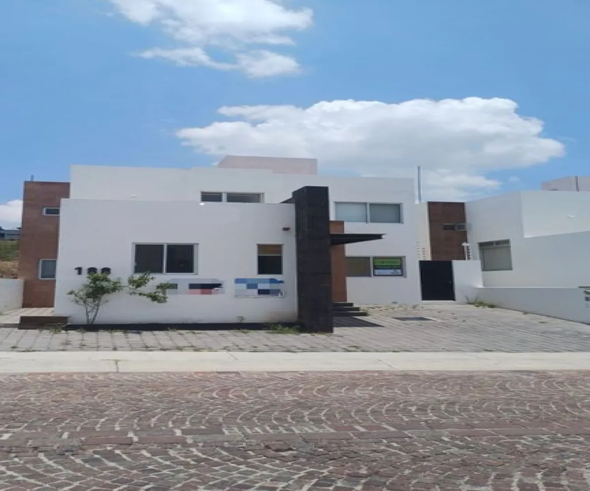 Casa En Venta,Cumbres del Lago,Lago Cuitzeo 188, Querétaro, Querétaro 76230, 3 Habitaciones,3 Baños,Lago Cuitzeo,2,pLmetZ1