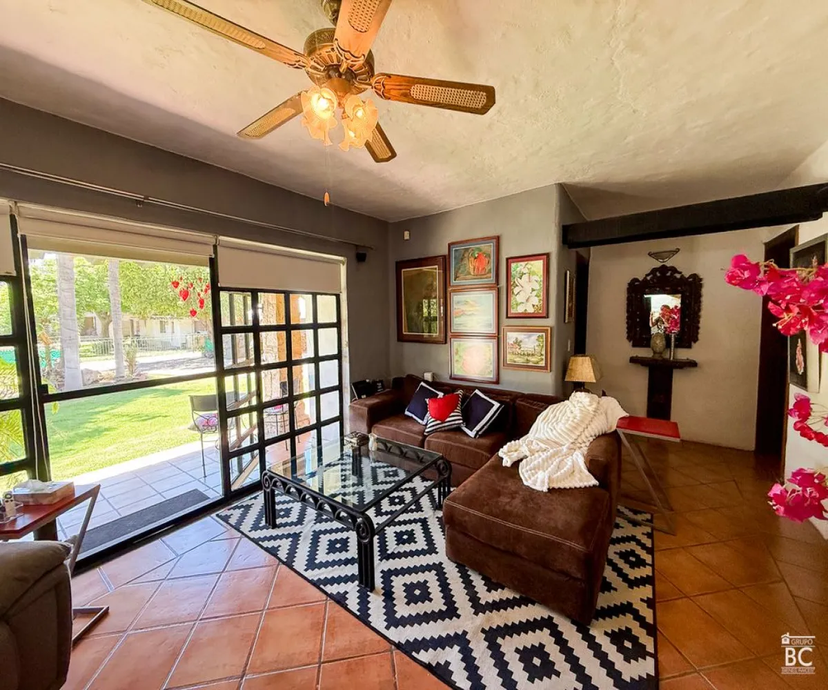 Casa En Venta,Los Gavilanes,Morelos 333 1, Tlajomulco de Zúñiga, Jalisco 45645, 4 Habitaciones,4 Baños,Morelos,1,ppvUNVV