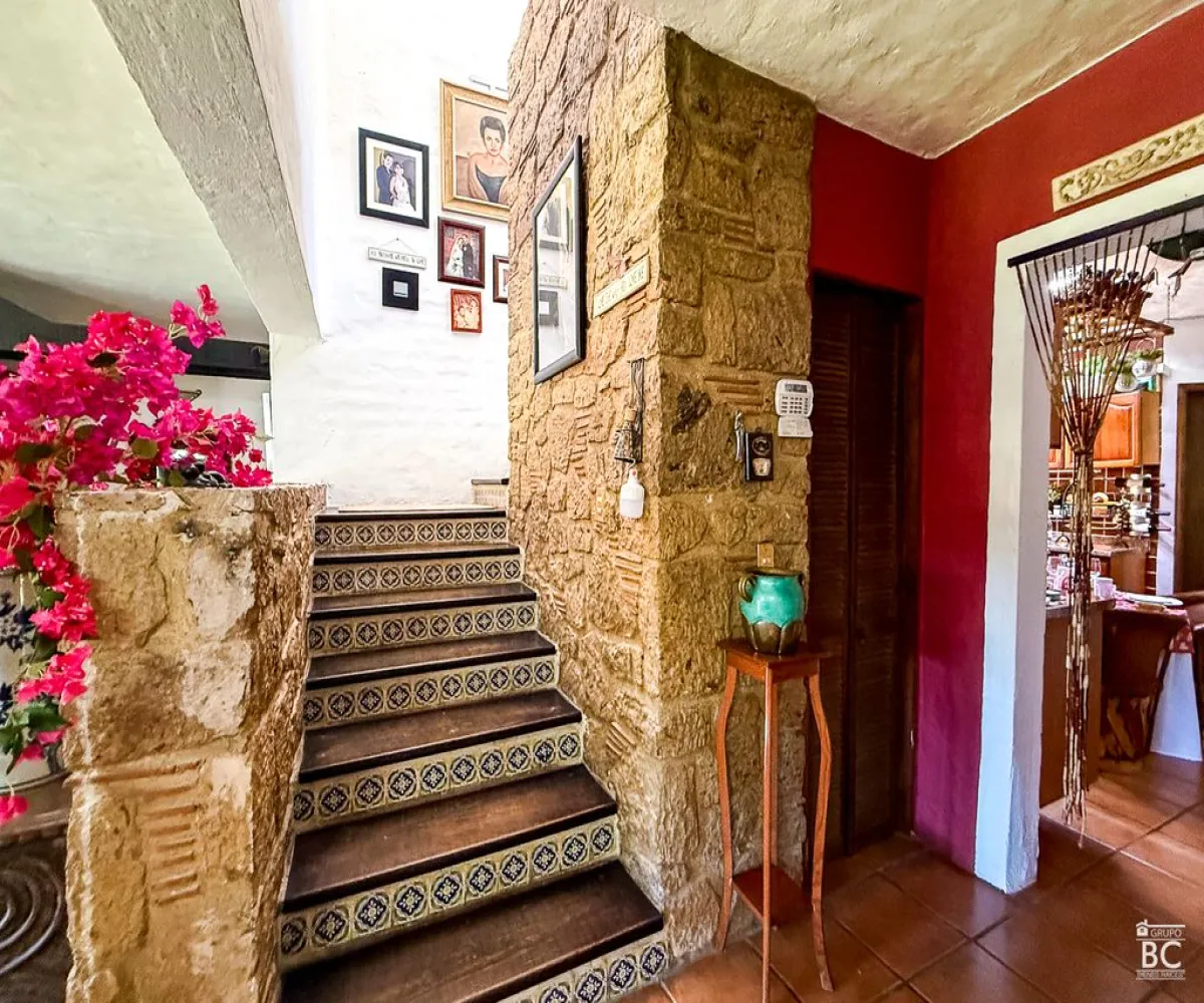 Casa En Venta,Los Gavilanes,Morelos 333 1, Tlajomulco de Zúñiga, Jalisco 45645, 4 Habitaciones,4 Baños,Morelos,1,ppvUNVV