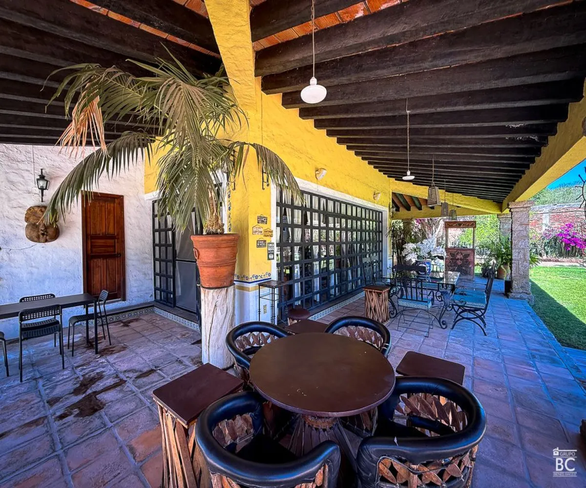 Casa En Venta,Los Gavilanes,Morelos 333 1, Tlajomulco de Zúñiga, Jalisco 45645, 4 Habitaciones,4 Baños,Morelos,1,ppvUNVV