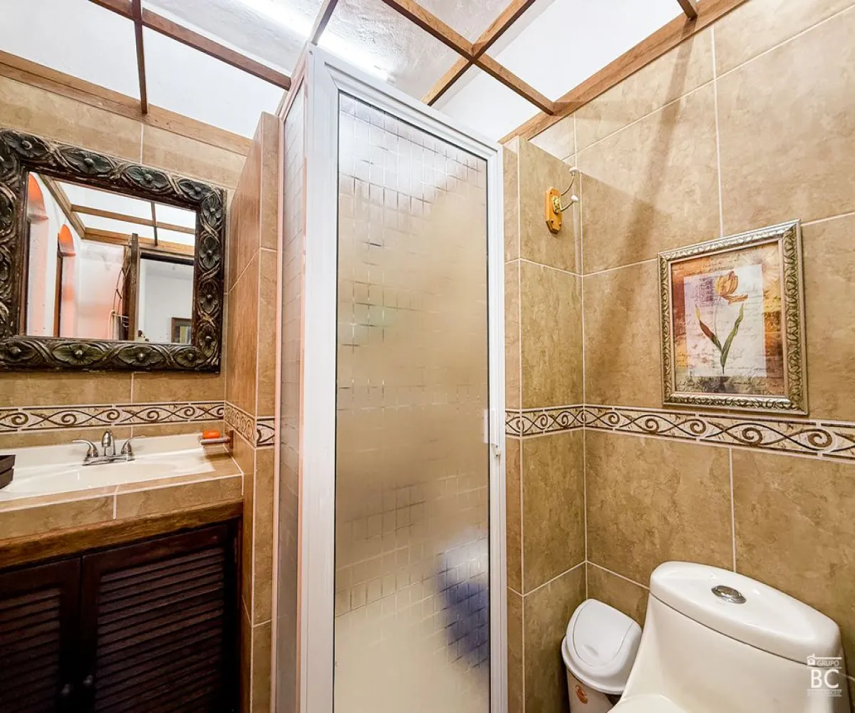 Casa En Venta,Los Gavilanes,Morelos 333 1, Tlajomulco de Zúñiga, Jalisco 45645, 4 Habitaciones,4 Baños,Morelos,1,ppvUNVV