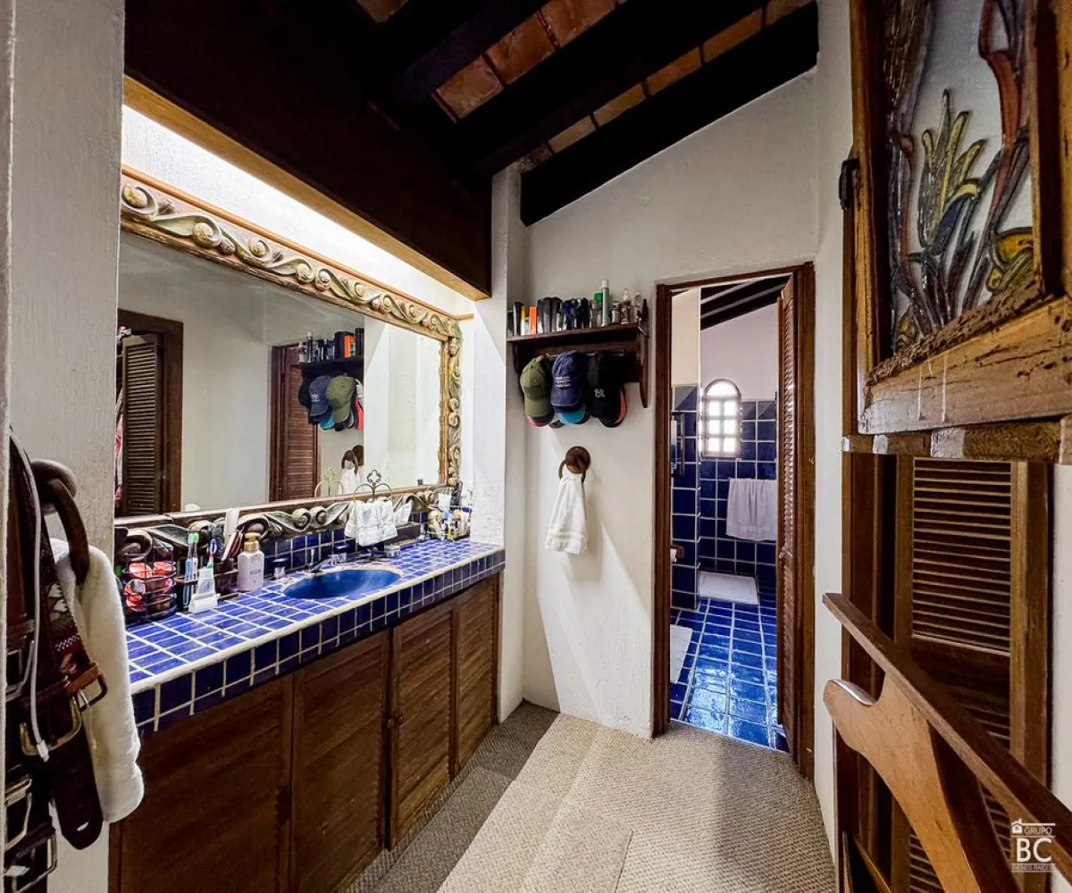 Casa En Venta,Los Gavilanes,Morelos 333 1, Tlajomulco de Zúñiga, Jalisco 45645, 4 Habitaciones,4 Baños,Morelos,1,ppvUNVV