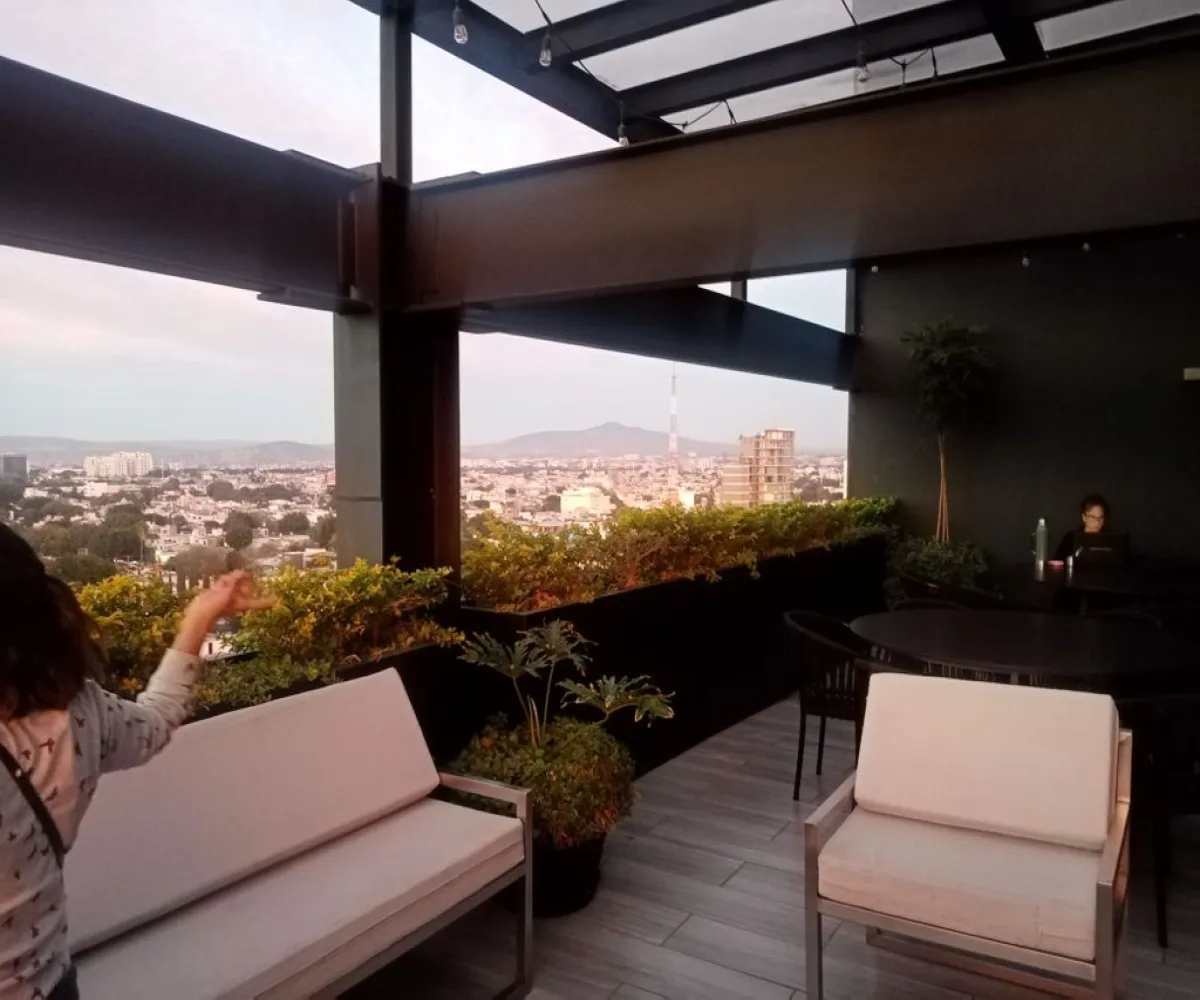 Departamento En Renta,Arcos Vallarta,Avenida Miguel Hidalgo y Costilla 1933, Guadalajara, Jalisco 44130, 2 Habitaciones,2 Baños,Avenida Miguel Hidalgo y Costilla,2,pPtC3yc