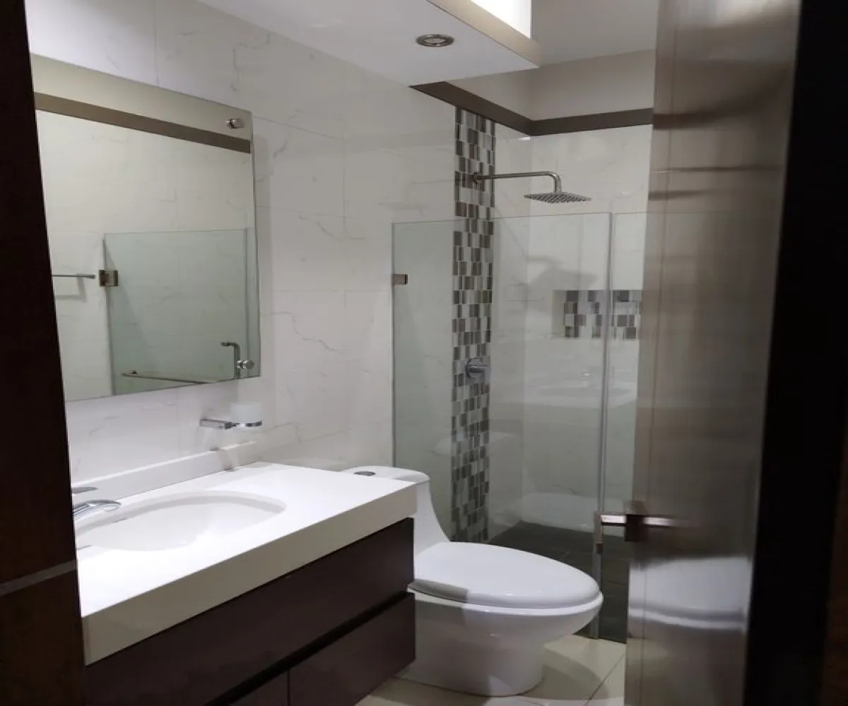 Departamento En Venta,Colli Urbano,Calle Volcán Popocatépetl 5360 7, Zapopan, Jalisco 45070, 2 Habitaciones,2 Baños,Calle Volcán Popocatépetl,1,pW6Jxan