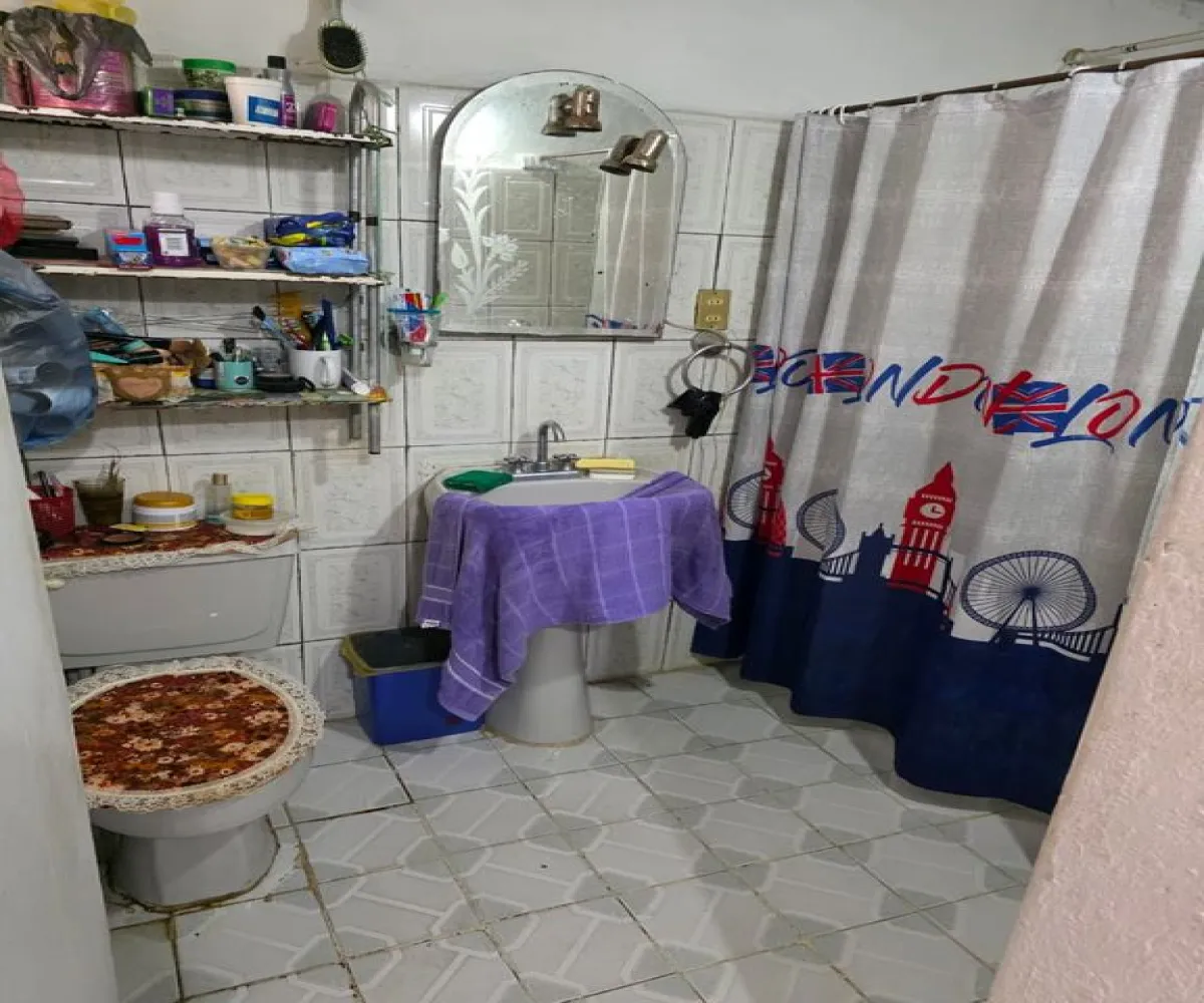 Casa En Venta,Mezquitan,Tabasco 1240, Guadalajara, Jalisco 44260, 6 Habitaciones,3 Baños,Tabasco,2,pUxagJB