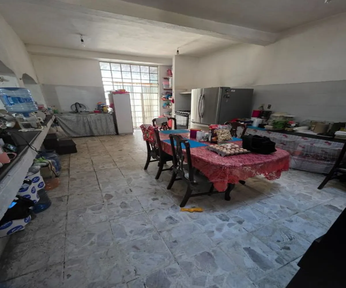 Casa En Venta,Mezquitan,Tabasco 1240, Guadalajara, Jalisco 44260, 6 Habitaciones,3 Baños,Tabasco,2,pUxagJB