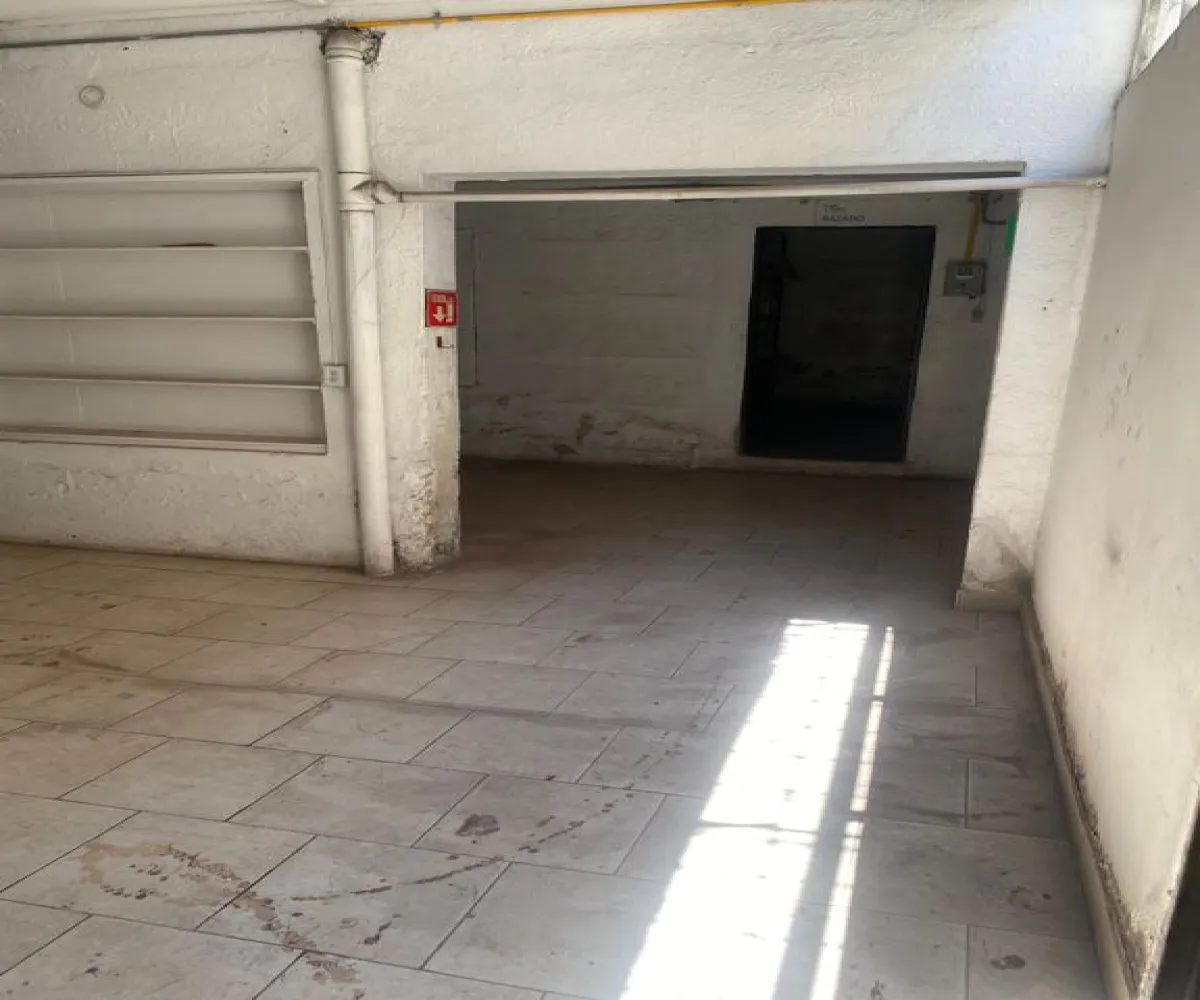Bodega En Renta,San Antonio,Calle Hernando de Martell 143, Guadalajara, Jalisco 44800,4 Baños,Calle Hernando de Martell,2,pLu8g25
