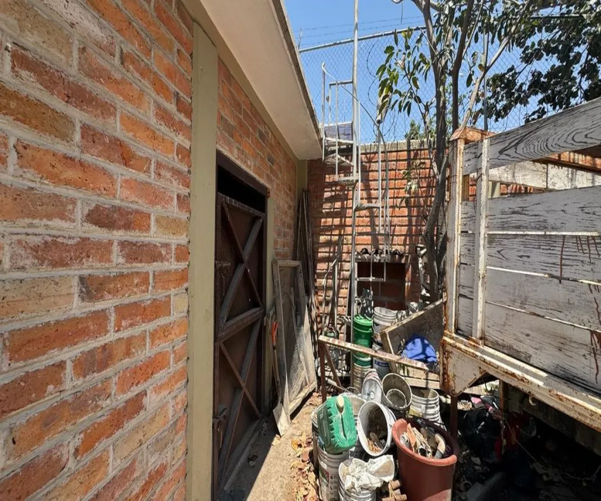 En Venta,Rincón de Los Copales,León 24, Tlajomulco de Zúñiga, Jalisco 45645, 3 Habitaciones,1 Baño,León,1,pFbKsSw