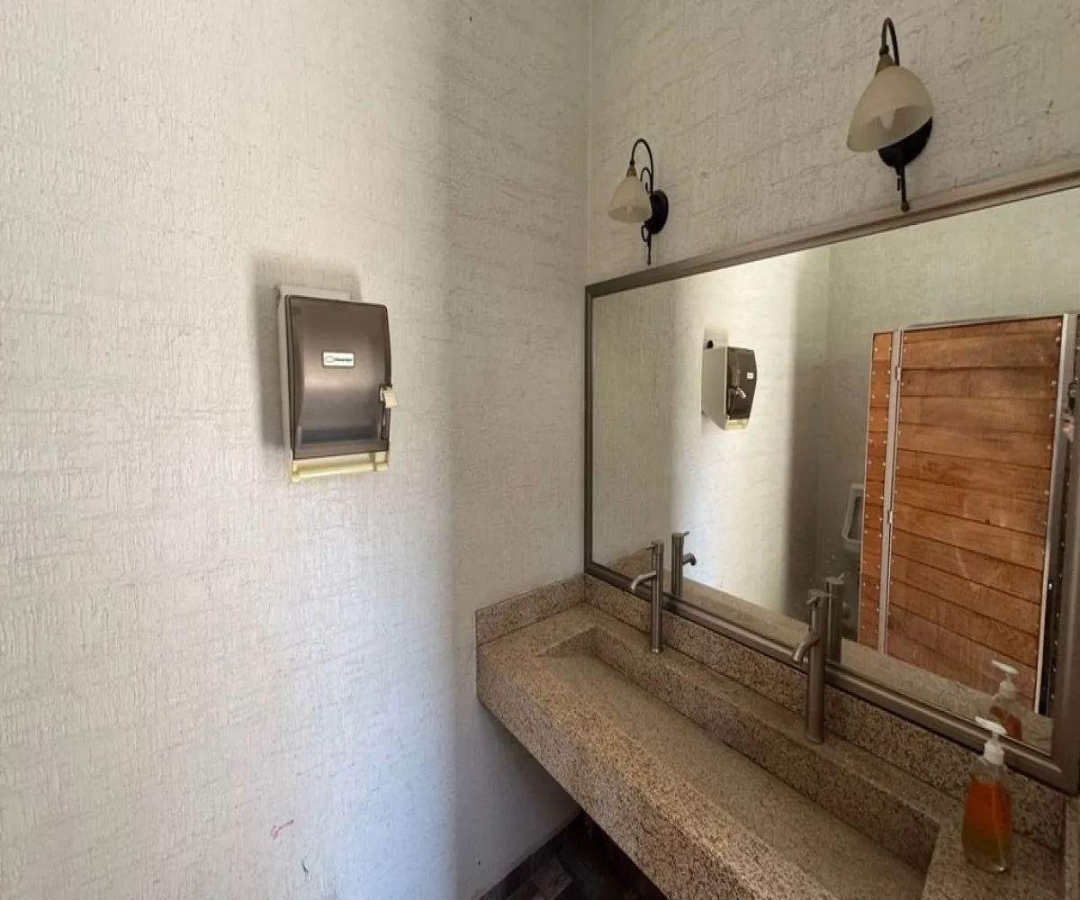 En Venta,Rincón de Los Copales,León 24, Tlajomulco de Zúñiga, Jalisco 45645, 3 Habitaciones,1 Baño,León,1,pFbKsSw