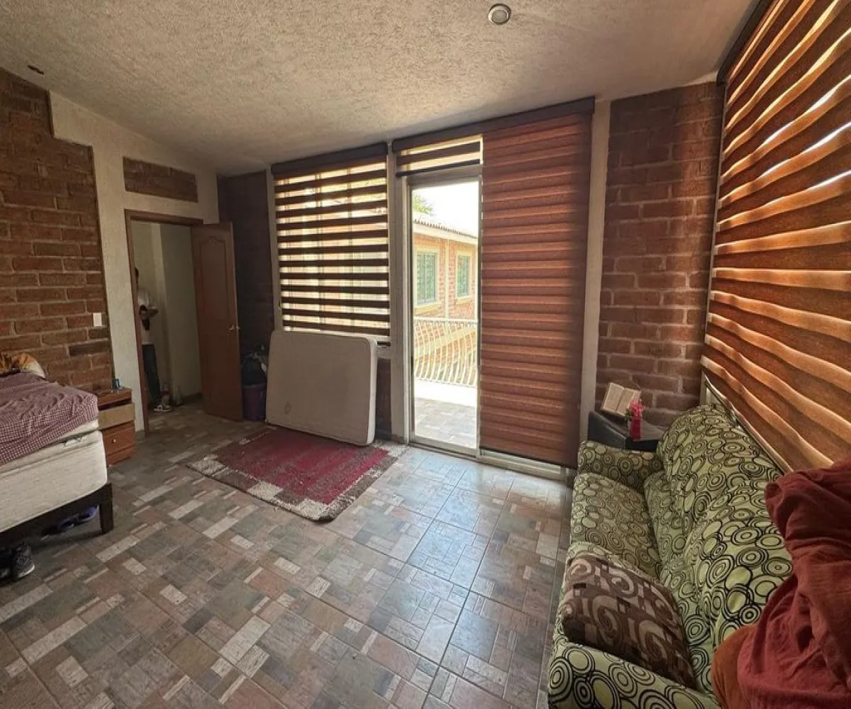 En Venta,Rincón de Los Copales,León 24, Tlajomulco de Zúñiga, Jalisco 45645, 3 Habitaciones,1 Baño,León,1,pFbKsSw