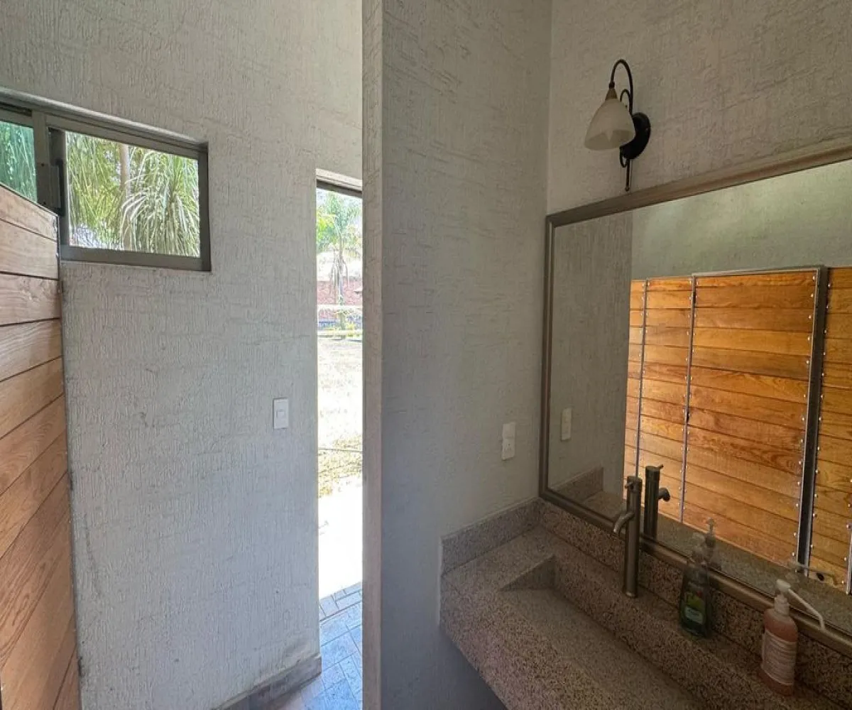 En Venta,Rincón de Los Copales,León 24, Tlajomulco de Zúñiga, Jalisco 45645, 3 Habitaciones,1 Baño,León,1,pFbKsSw
