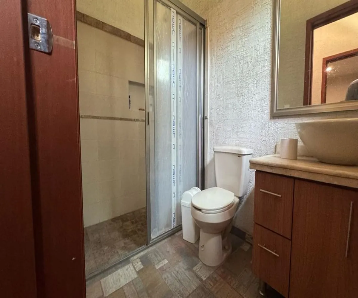 En Venta,Rincón de Los Copales,León 24, Tlajomulco de Zúñiga, Jalisco 45645, 3 Habitaciones,1 Baño,León,1,pFbKsSw