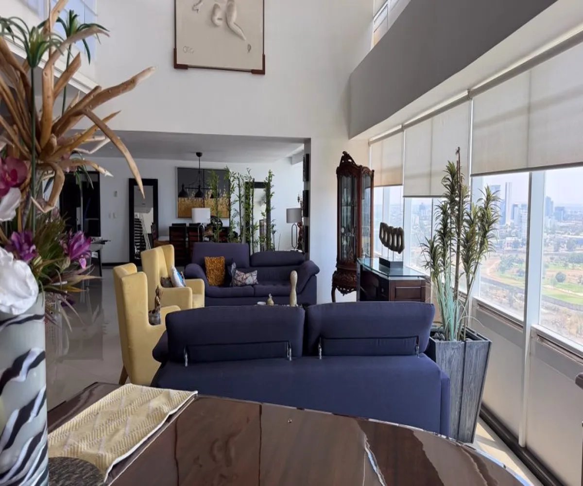 Departamento En Venta,Valle Real,Avenida Paseo La Toscana S/N, Zapopan, Jalisco 45019, 4 Habitaciones,5 Baños,Avenida Paseo La Toscana,2,pESpjUY