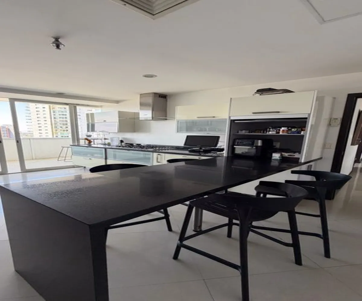 Departamento En Venta,Valle Real,Avenida Paseo La Toscana S/N, Zapopan, Jalisco 45019, 4 Habitaciones,5 Baños,Avenida Paseo La Toscana,2,pESpjUY