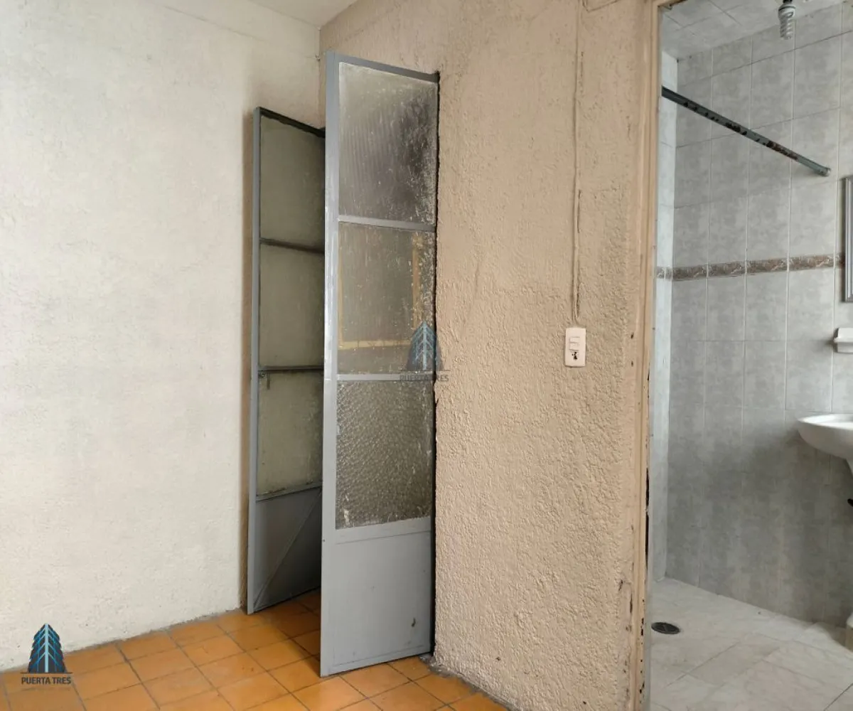 Casa En Venta,Atlas,Río Danubio 1623, Guadalajara, Jalisco 44870, 4 Habitaciones,2 Baños,Río Danubio,2,pDoHhCu