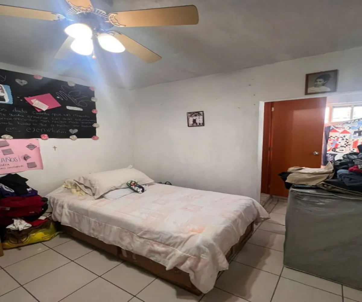 Casa En Venta,Autocinema,Bejar # 863, Guadalajara, Jalisco 44230, 4 Habitaciones,3 Baños,Bejar # ,1,pDt9aoS