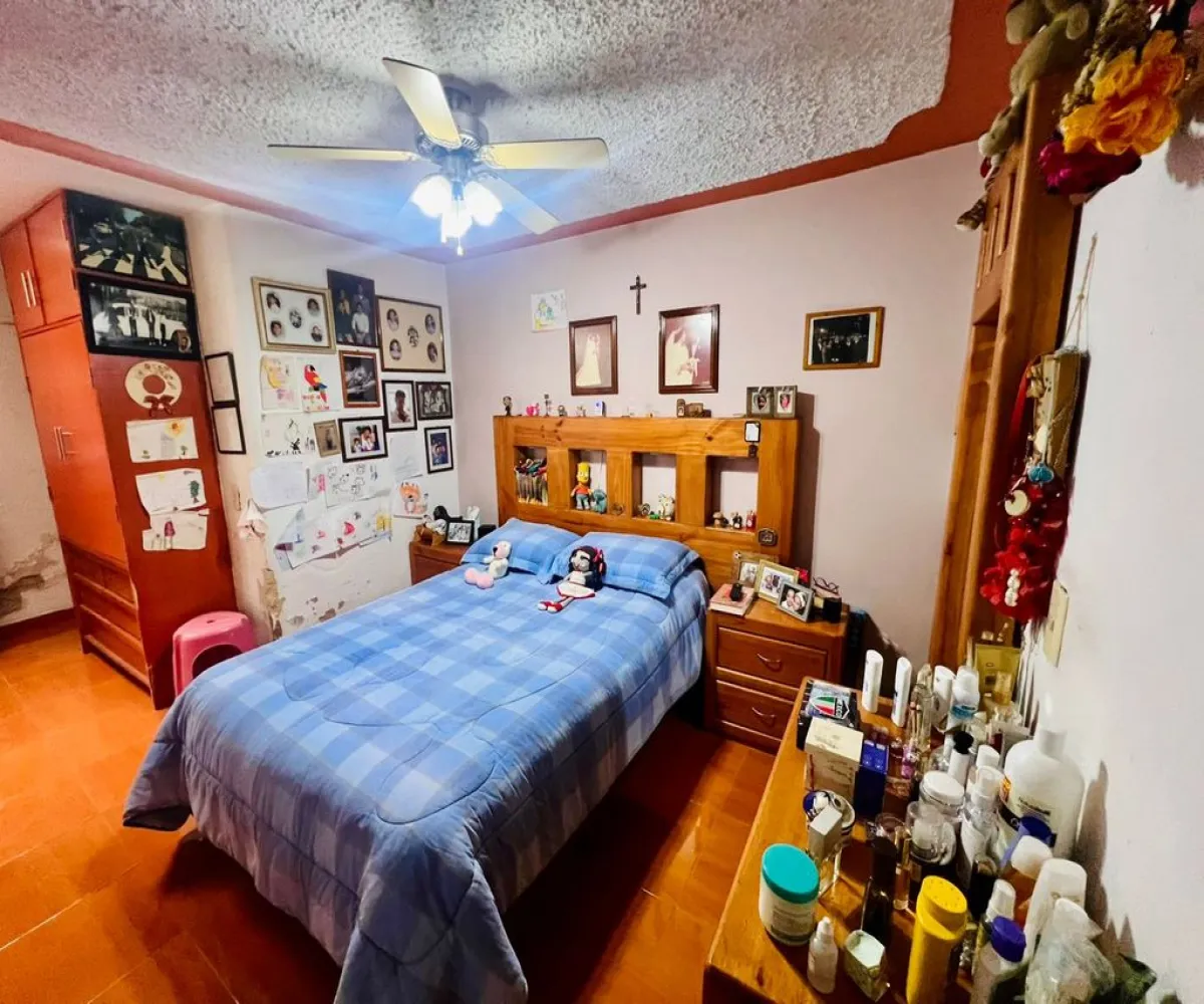 Casa En Venta,Autocinema,Bejar # 863, Guadalajara, Jalisco 44230, 4 Habitaciones,3 Baños,Bejar # ,1,pDt9aoS