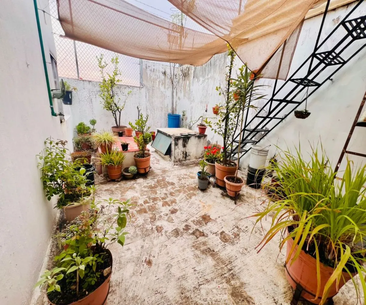 Casa En Venta,Autocinema,Bejar # 863, Guadalajara, Jalisco 44230, 4 Habitaciones,3 Baños,Bejar # ,1,pDt9aoS