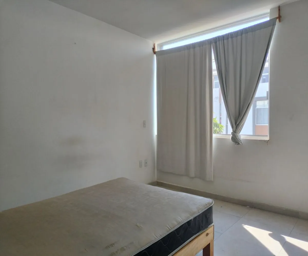 Casa En Venta,Francisco I. Madero 671 60, San Pedro Tlaquepaque, Jalisco 45645, 3 Habitaciones,2 Baños,Francisco I. Madero,3,p9BIhZ3