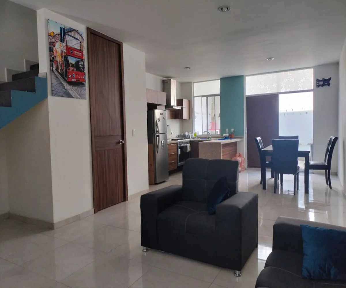 Casa En Venta,Francisco I. Madero 671 60, San Pedro Tlaquepaque, Jalisco 45645, 3 Habitaciones,2 Baños,Francisco I. Madero,3,p9BIhZ3