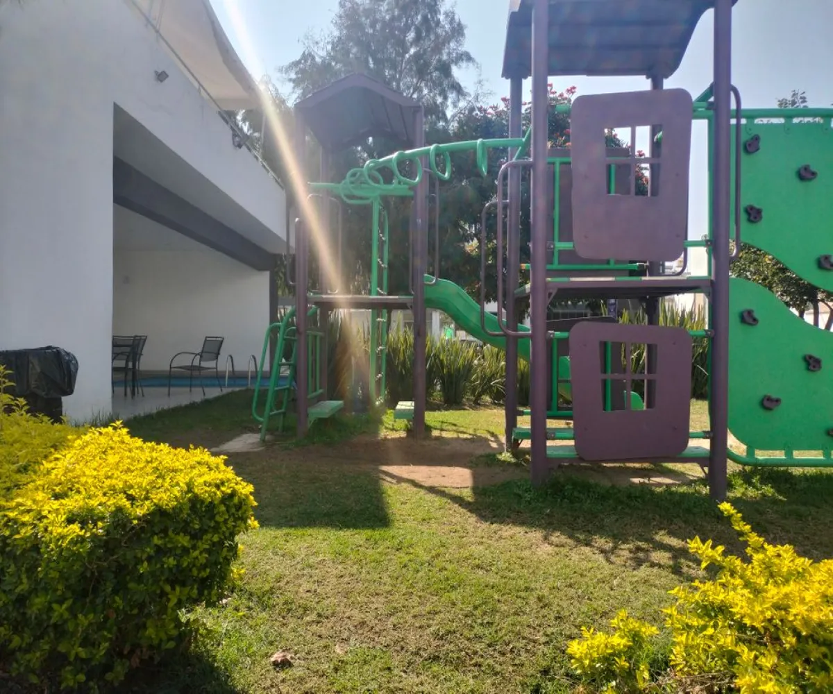 Casa En Venta,Francisco I. Madero 671 60, San Pedro Tlaquepaque, Jalisco 45645, 3 Habitaciones,2 Baños,Francisco I. Madero,3,p9BIhZ3