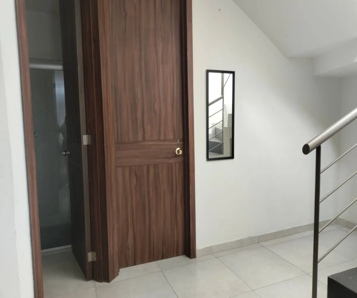 Casa En Venta,Francisco I. Madero 671 60, San Pedro Tlaquepaque, Jalisco 45645, 3 Habitaciones,2 Baños,Francisco I. Madero,3,p9BIhZ3