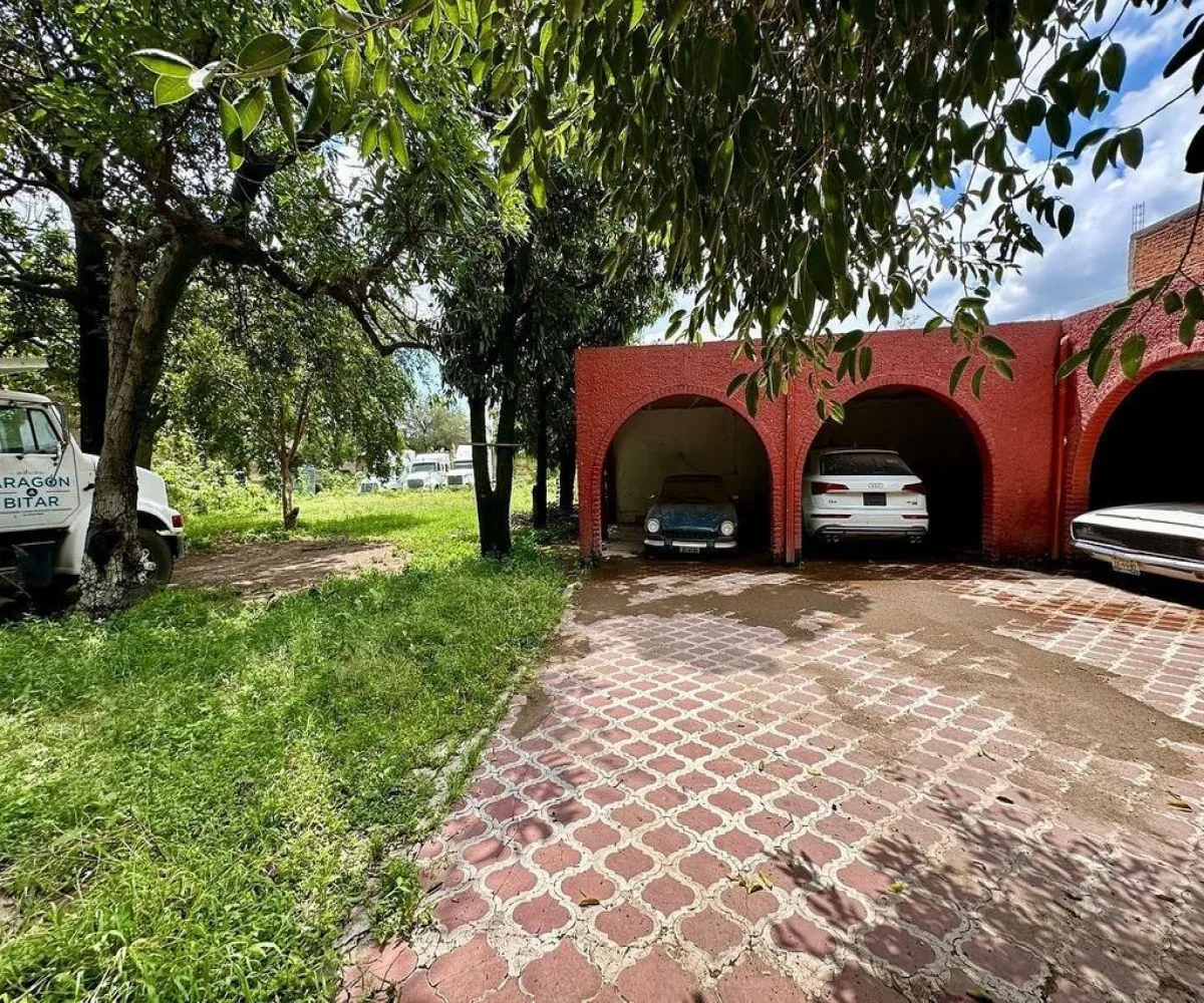 Terreno En Venta,Santa María Tequepexpan,Calle Independencia 95, San Pedro Tlaquepaque, Jalisco 45601,Calle Independencia,pA4N17s