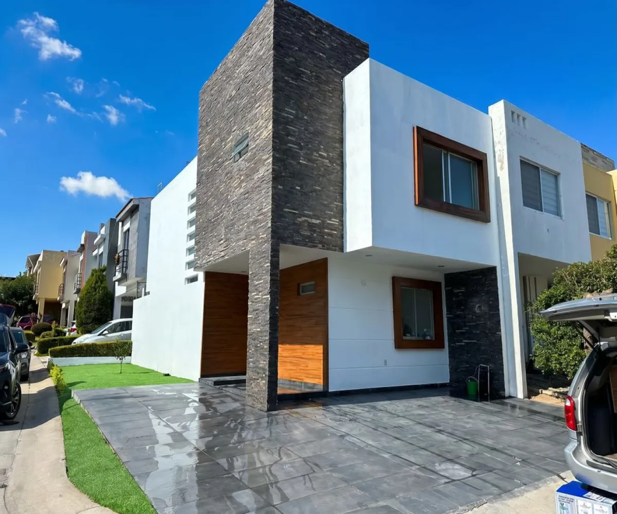 Casa En Venta,Altavista,Avenida Altavista 80, Zapopan, Jalisco 45134, 3 Habitaciones,2 Baños,Avenida Altavista,1,pR4u9aY