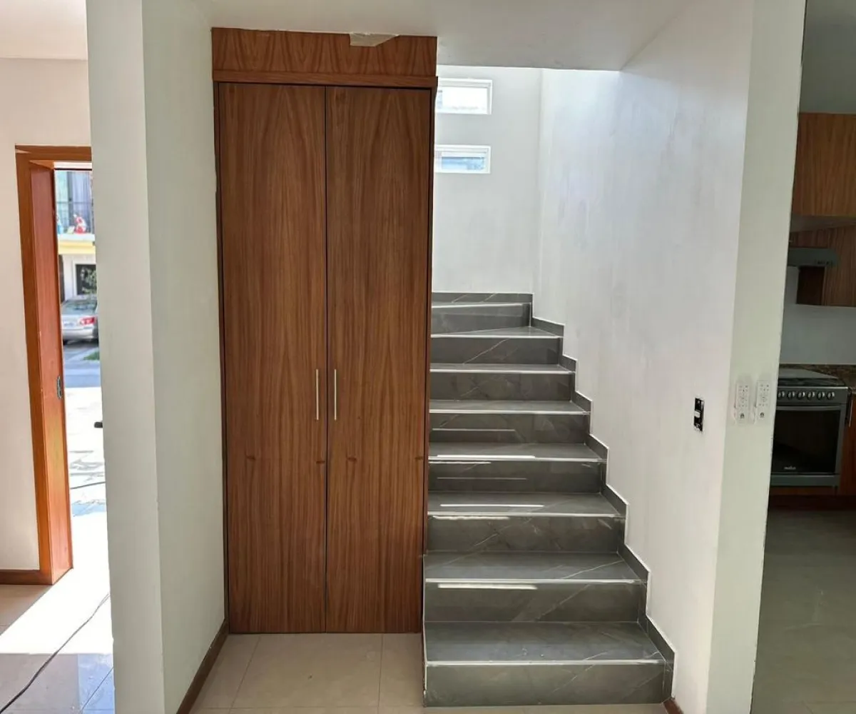 Casa En Venta,Altavista,Avenida Altavista 80, Zapopan, Jalisco 45134, 3 Habitaciones,2 Baños,Avenida Altavista,1,pR4u9aY