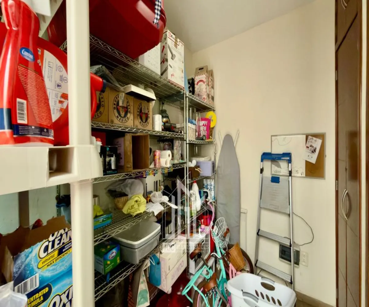 Casa En Venta,Jardín Real,Duque 133, Zapopan, Jalisco 45136, 3 Habitaciones,3 Baños,Duque,2,ps8F4Tp