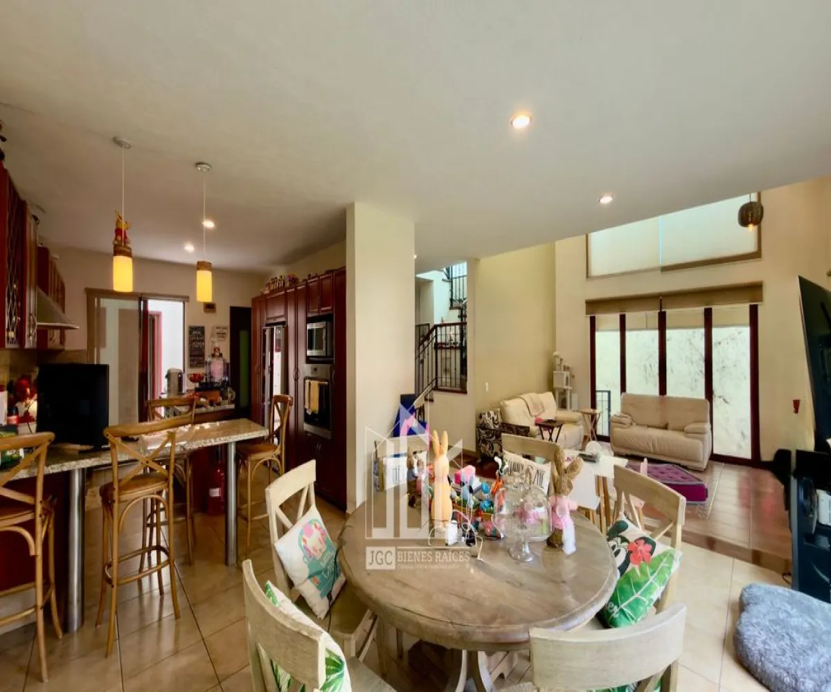 Casa En Venta,Jardín Real,Duque 133, Zapopan, Jalisco 45136, 3 Habitaciones,3 Baños,Duque,2,ps8F4Tp