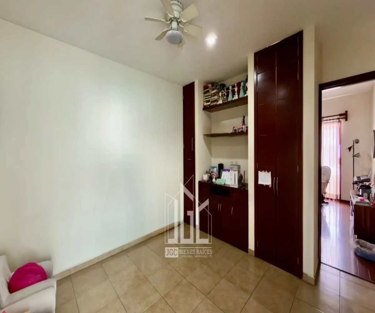 Casa En Venta,Jardín Real,Duque 133, Zapopan, Jalisco 45136, 3 Habitaciones,3 Baños,Duque,2,ps8F4Tp