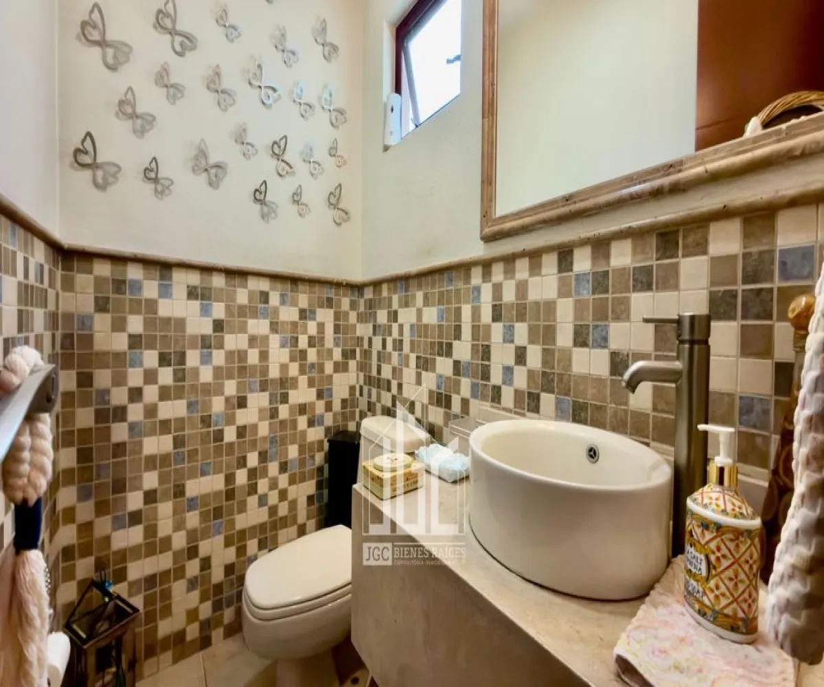 Casa En Venta,Jardín Real,Duque 133, Zapopan, Jalisco 45136, 3 Habitaciones,3 Baños,Duque,2,ps8F4Tp