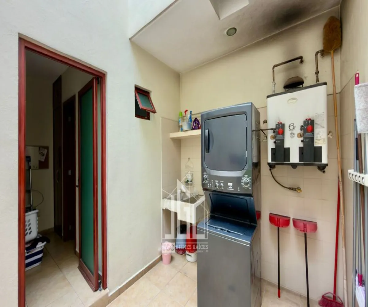 Casa En Venta,Jardín Real,Duque 133, Zapopan, Jalisco 45136, 3 Habitaciones,3 Baños,Duque,2,ps8F4Tp