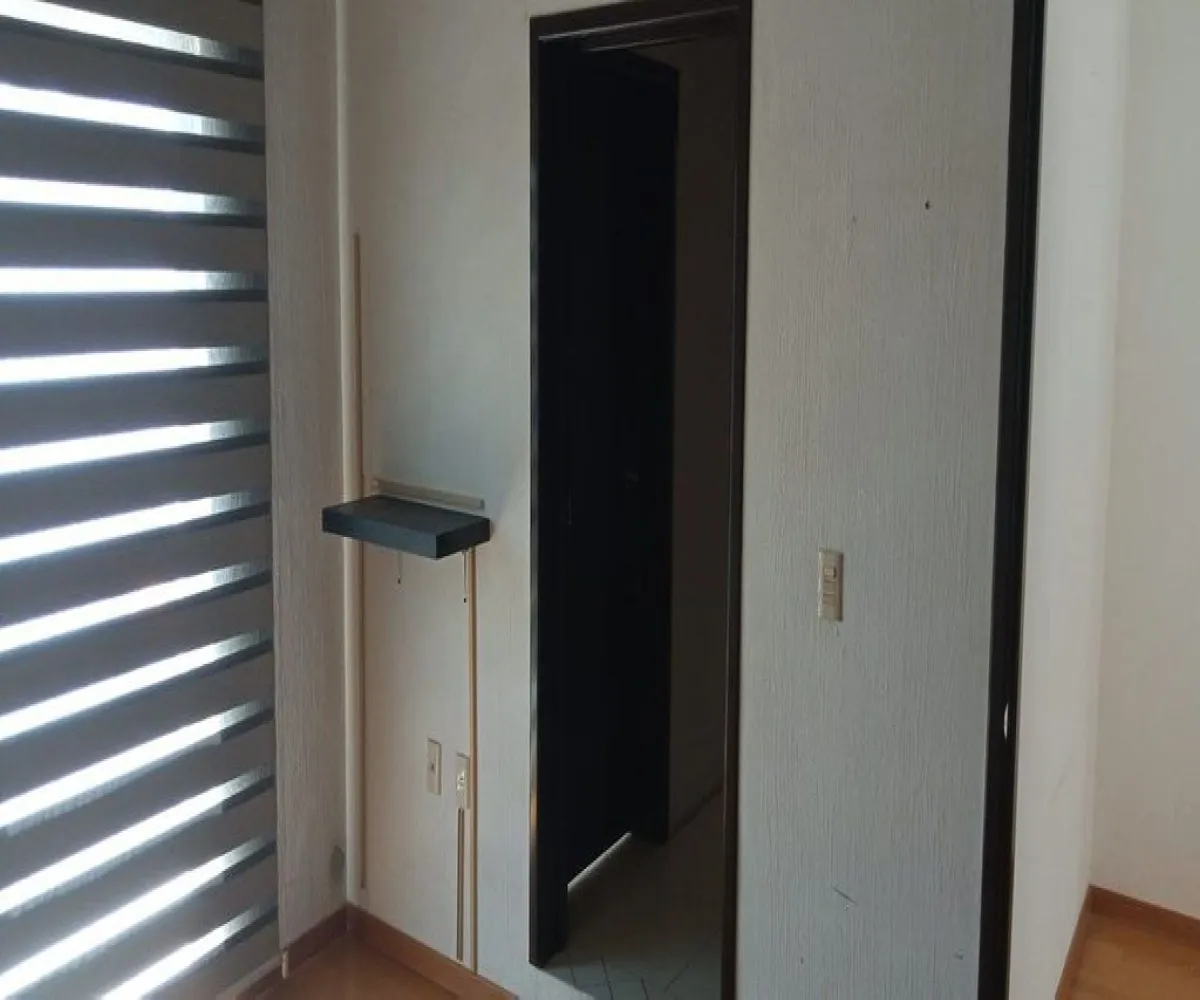 Casa En Venta,Centinela I,Avenida Valle de San Isidro 1725, Zapopan, Jalisco 45134, 4 Habitaciones,3 Baños,Avenida Valle de San Isidro,2,p1Zm7yD